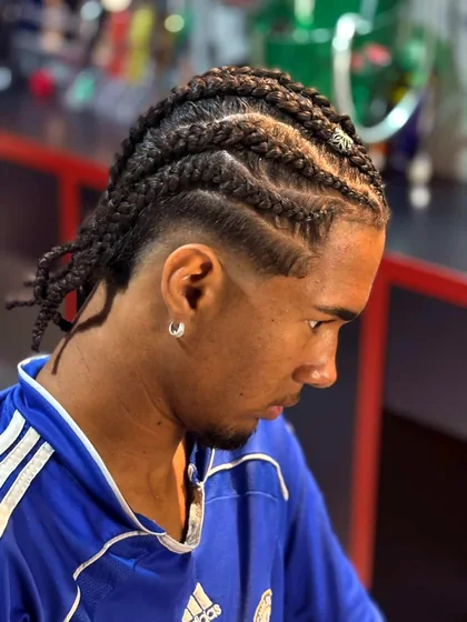 Resultado de tranças e cabelo produzido por Andressa Pacheco