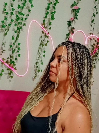 Resultado de tranças e cabelo produzido por Andressa Pacheco
