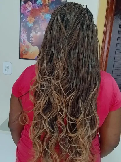 Resultado de tranças e cabelo produzido por Andressa Pacheco