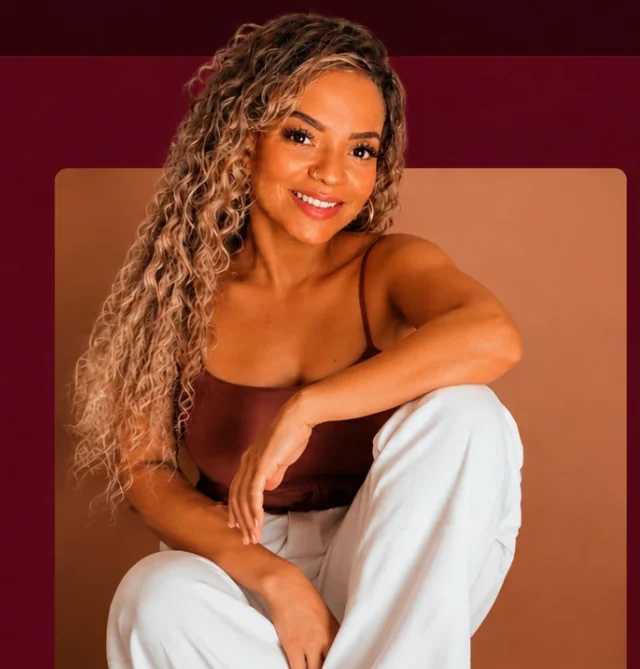 Andressa Pacheco, cabeleireira afro e personal hair